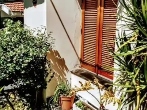 La Pampa 300, Piso pb