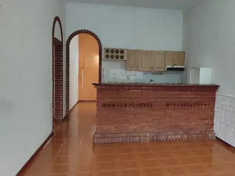 Depto Tipo Casa en Venta en Llavallol, USD 78.000