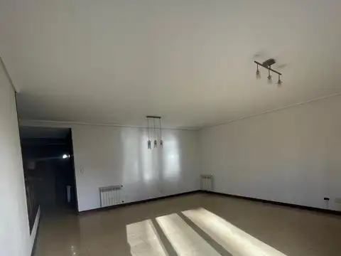 Departamento en Alquiler de 3 dormitorios