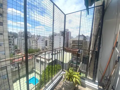 3 ambientes contrafrente c/balcon  vista abierta