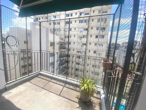 Luis Maria Drago 100, Piso 8