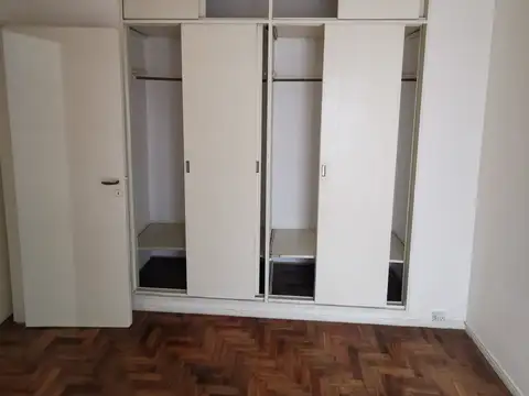 Departamento en Alquiler en Parque Avellaneda, $ 550.000