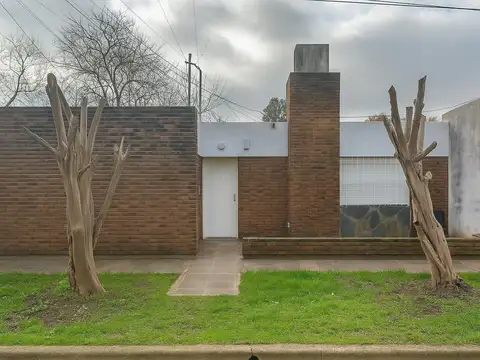 Casa - San Nicolas De Los Arroyos