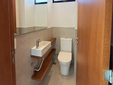 Depto Tipo Casa en Venta al Noreste