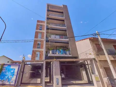 Zeballo e/  Yapeyú e Ituzaingó 500