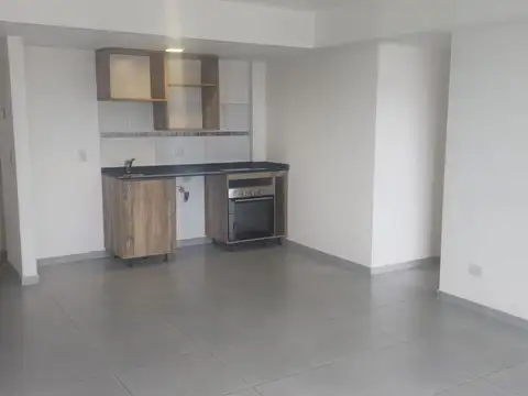 Departamento 2 amb en el centro de Ituzaingo
