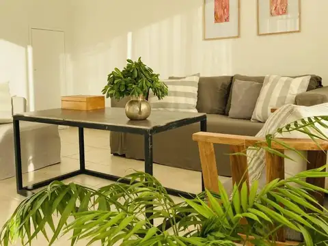 Casa en Alquiler en Pilar Del Este, USD 1.200