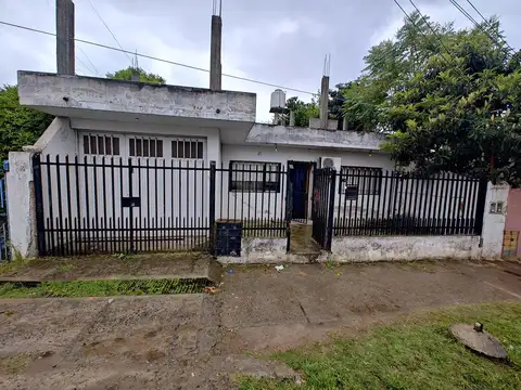 Casa en venta en G. de Laferrere