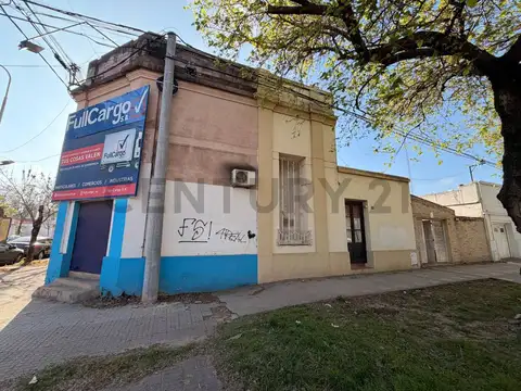 Propiedad en venta en Rafaela - Esquina sobre avenida - Uso mixto