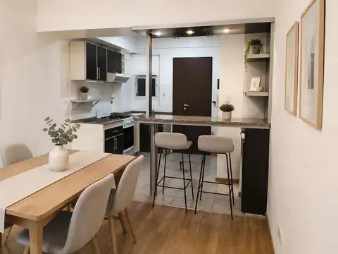 Venta Apto Crédito Monoambiente Frente con Balcón 7° Piso Muy Luminoso Flores Pza Irlanda Caba