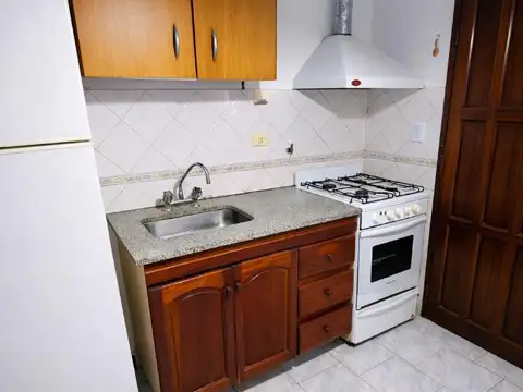 Depto Tipo Casa en Venta con 1 cocheras