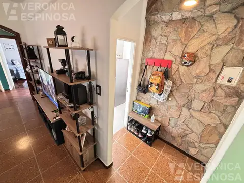 Vicente Lopez al 900