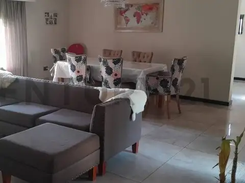Casa en Venta en Luján, USD 180.000