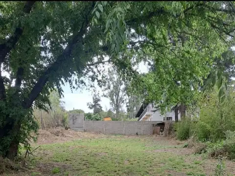 Venta terreno carlos paz 705 m2 con escritura