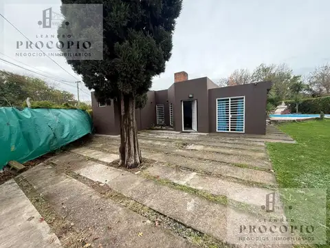 Casa en Venta en Francisco Alvarez, USD 140.000