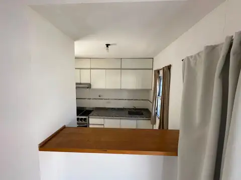CASA EN VENTA EN GENERAL RODRIGUEZ APTA CREDITO