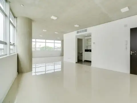 Oficina en Venta con 1 cochera