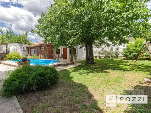 VENTA CHALET 4 DORM - EL TALAR - TIGRE  - POZZI INMO