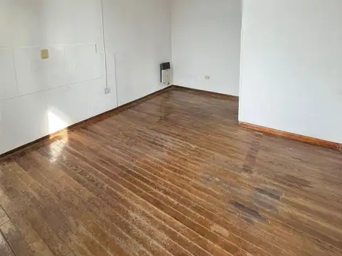Local en Alquiler en Campana, $ 450.000