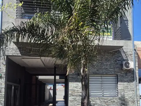 ALQUILER  MONOAMBIENTE PLANTA BAJA. LANUS OESTE.