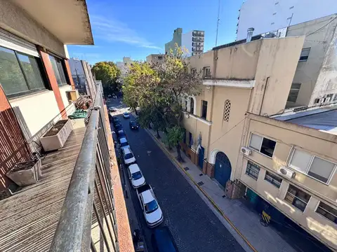 VENTA DEPTO 4 AMB BALCON CORRIDO AL FRENTE OLIVOS