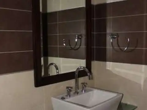 Departamento - Alquiler temporario - Uruguay, Punta del Este - RAMBLA BRAVA 100