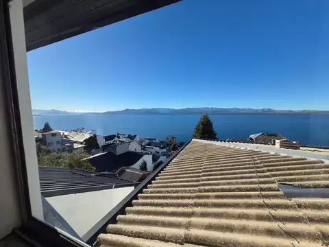 DPTO 3 dormitorios con vista al lago