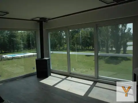 Casa en Venta en Haras Del Sur, USD 72.000