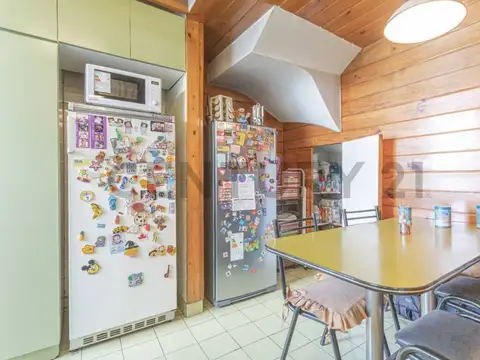 Venta Duplex  categoría 4 amb dos balcones al Frente Almagro