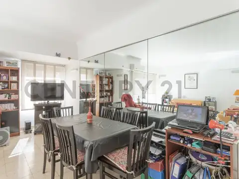 Corrientes 4200, Piso 0