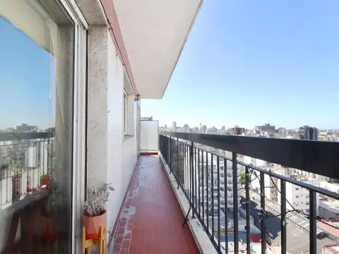 Avenida Rivadavia 7100