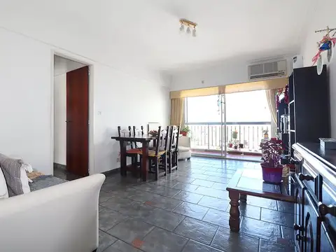 Departamento 4 ambientes con 2 baños