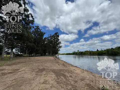 Chacra Nautica Bahias del Parana