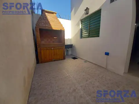 Depto Tipo Casa 3 ambientes con 1 baño