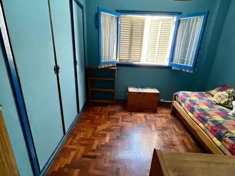 Depto Tipo Casa en Venta 40 años