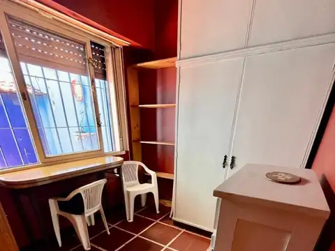 PRIMER PISO POR ESCALERA