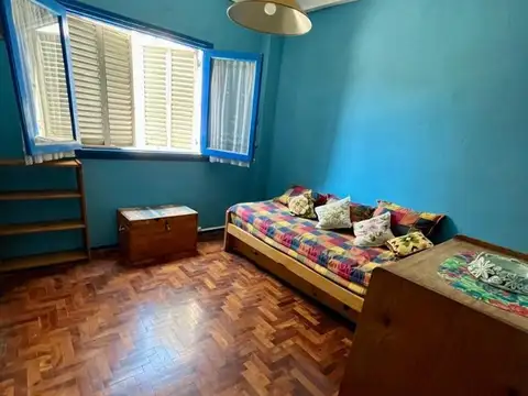 Depto Tipo Casa 4 ambientes con 1 baño