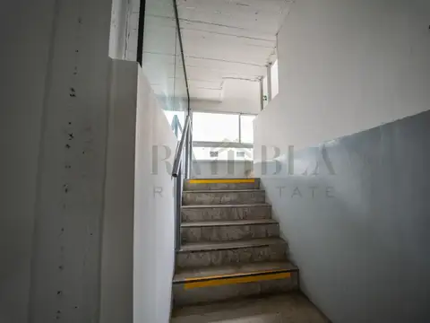 Galpon en Alquiler 60  mts Fondo