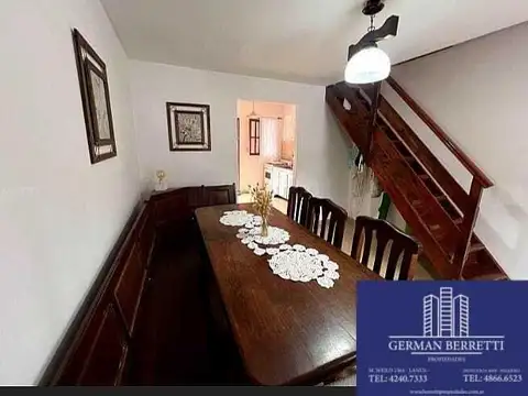 Casa en Venta con 1 cochera