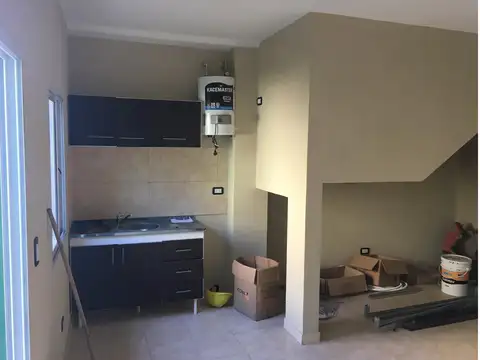 San Lorenzo  4400 , Piso pb