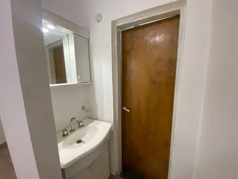 Departamento en Alquiler en Isidro Casanova, $ 400.000