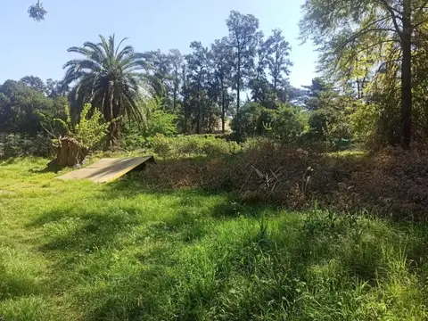 Terreno en venta en Parque Leloir