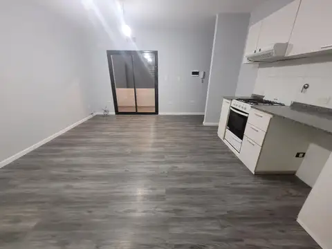 Solier 3600 , Piso 1