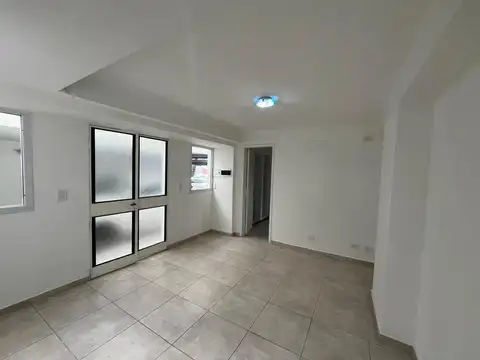 Depto Tipo Casa en Venta en La Plata, USD 110.000