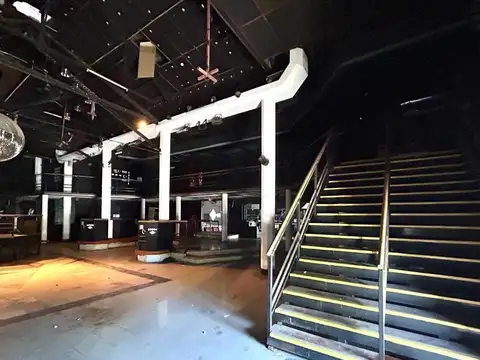 LOCAL EN VENTA POMPEYA