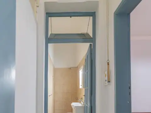Depto Tipo Casa en Venta en Caballito, USD 65.000