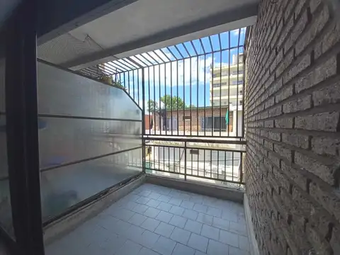 Departamento en Alquiler en Luis Agote, $ 450.000