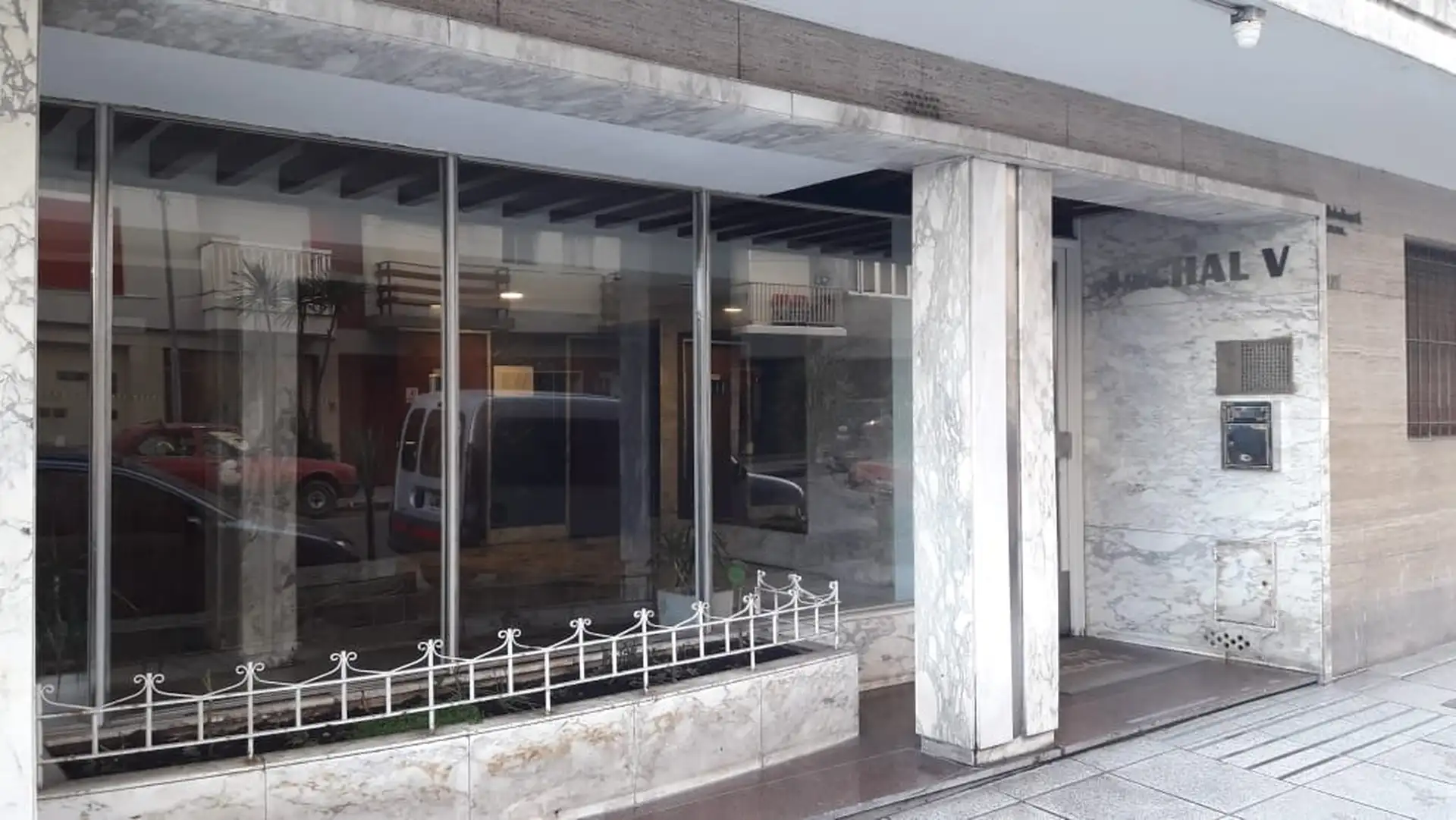 Depto monoambiente 20m² en 9º piso — Excelente estado