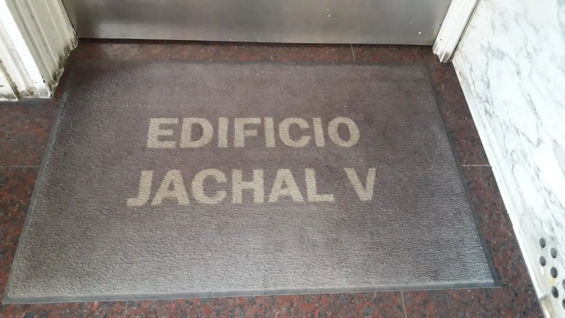 Depto monoambiente 20m² en 9º piso — Excelente estado