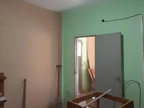 EN VENTA CASA A RESTAURAR